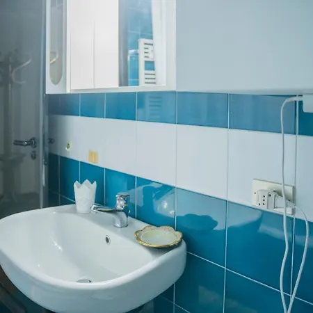 078 - Casa Ficocento Centro Sestri Levente, 300 Metri Mare E Spiaggia Appartamento *